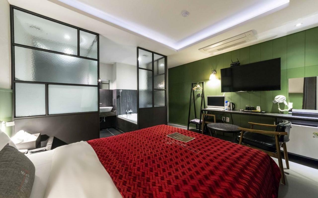 Design Hotel Ddeul& Osan Buitenkant foto
